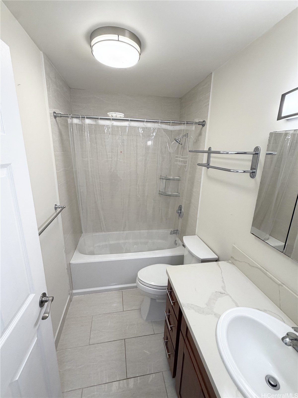 469 Ena Road 2103 Property Photo 10
