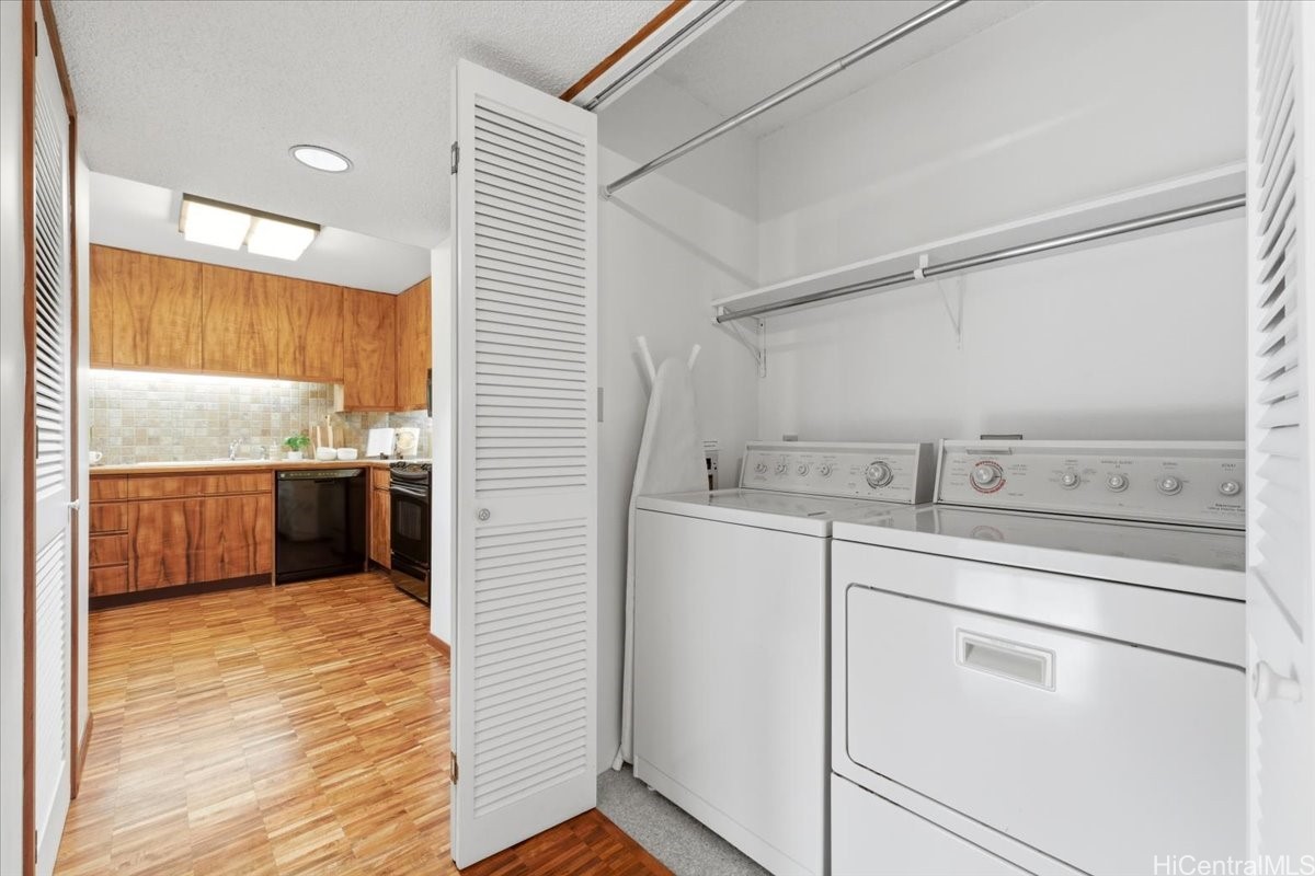 1525 Wilder Avenue 405 Property Photo 8