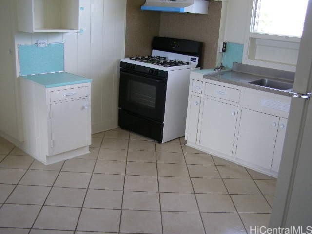 1240 Palamea Lane B Property Photo 9