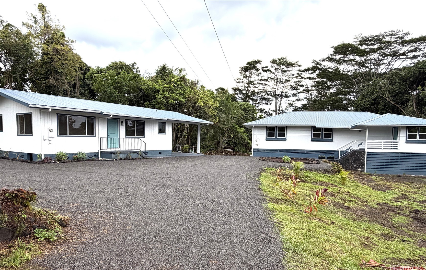 1360 Kaumana Drive Property Photo 1