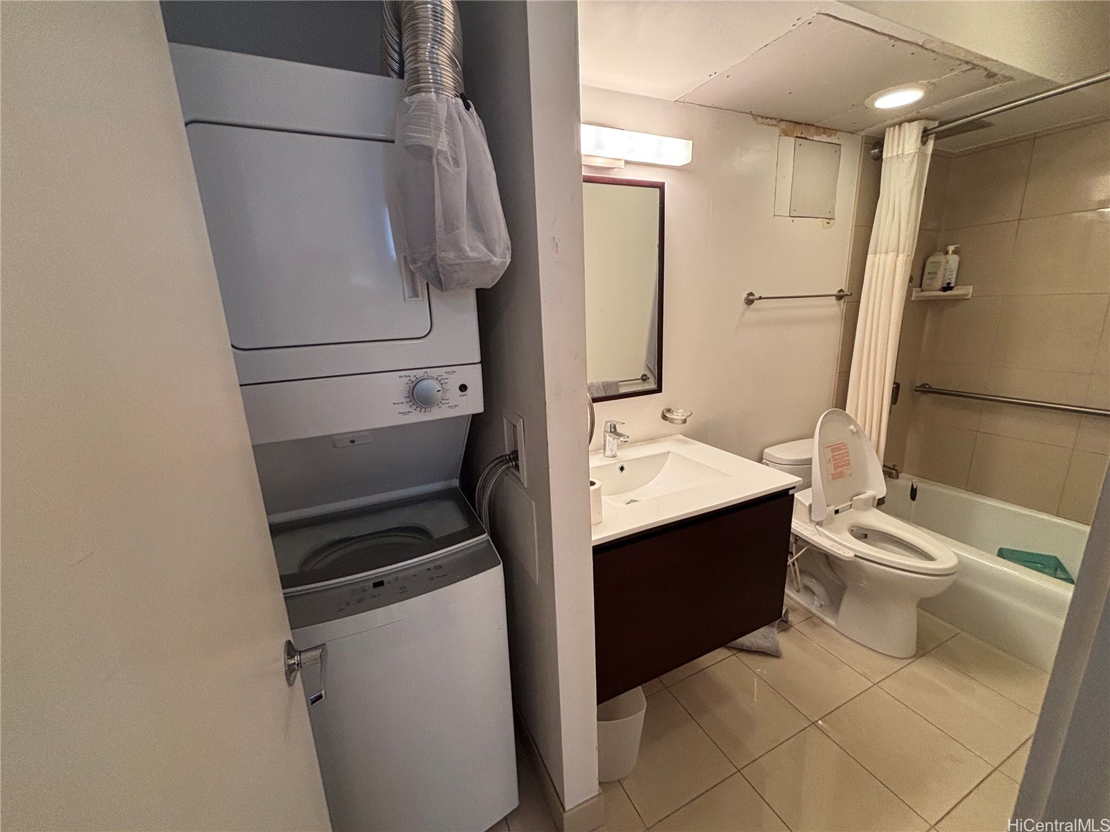 469 Ena Road 2104 Property Photo 12