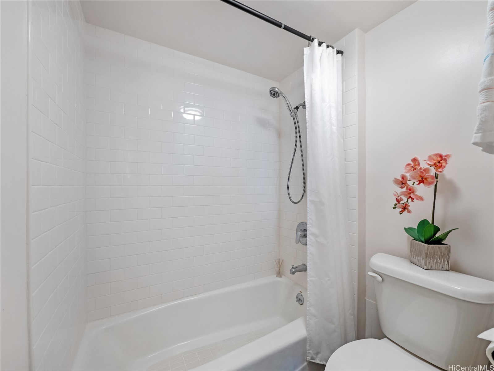 2410 Cleghorn Street 1904 Property Photo 18