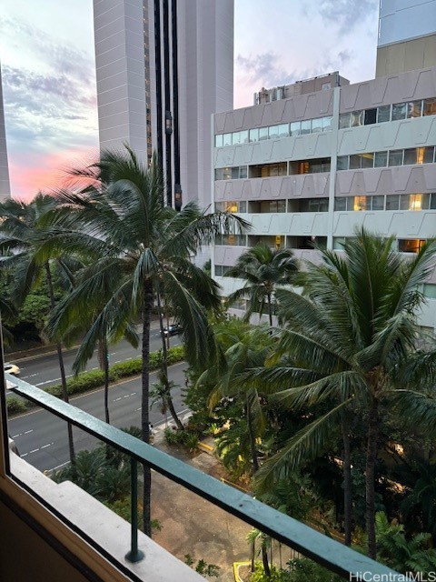 1720 Ala Moana Boulevard 705a Property Photo 13
