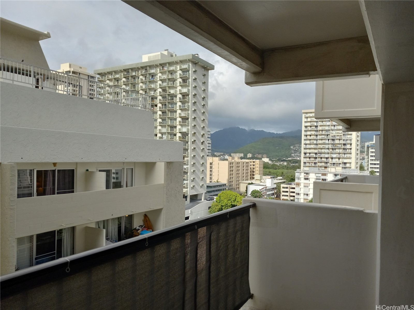 2465 Kuhio Avenue 1206 Property Photo 9