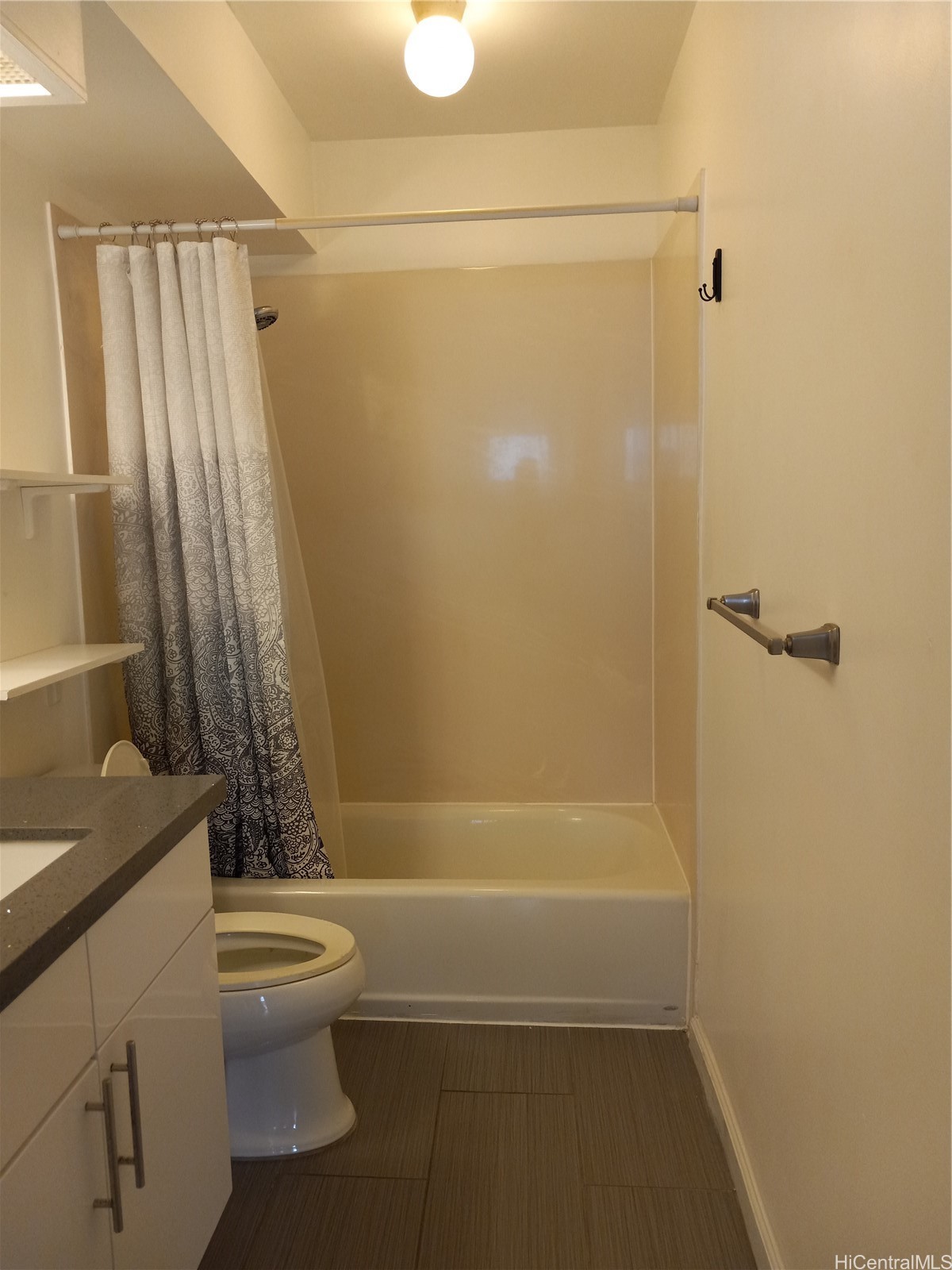 2465 Kuhio Avenue 1206 Property Photo 10