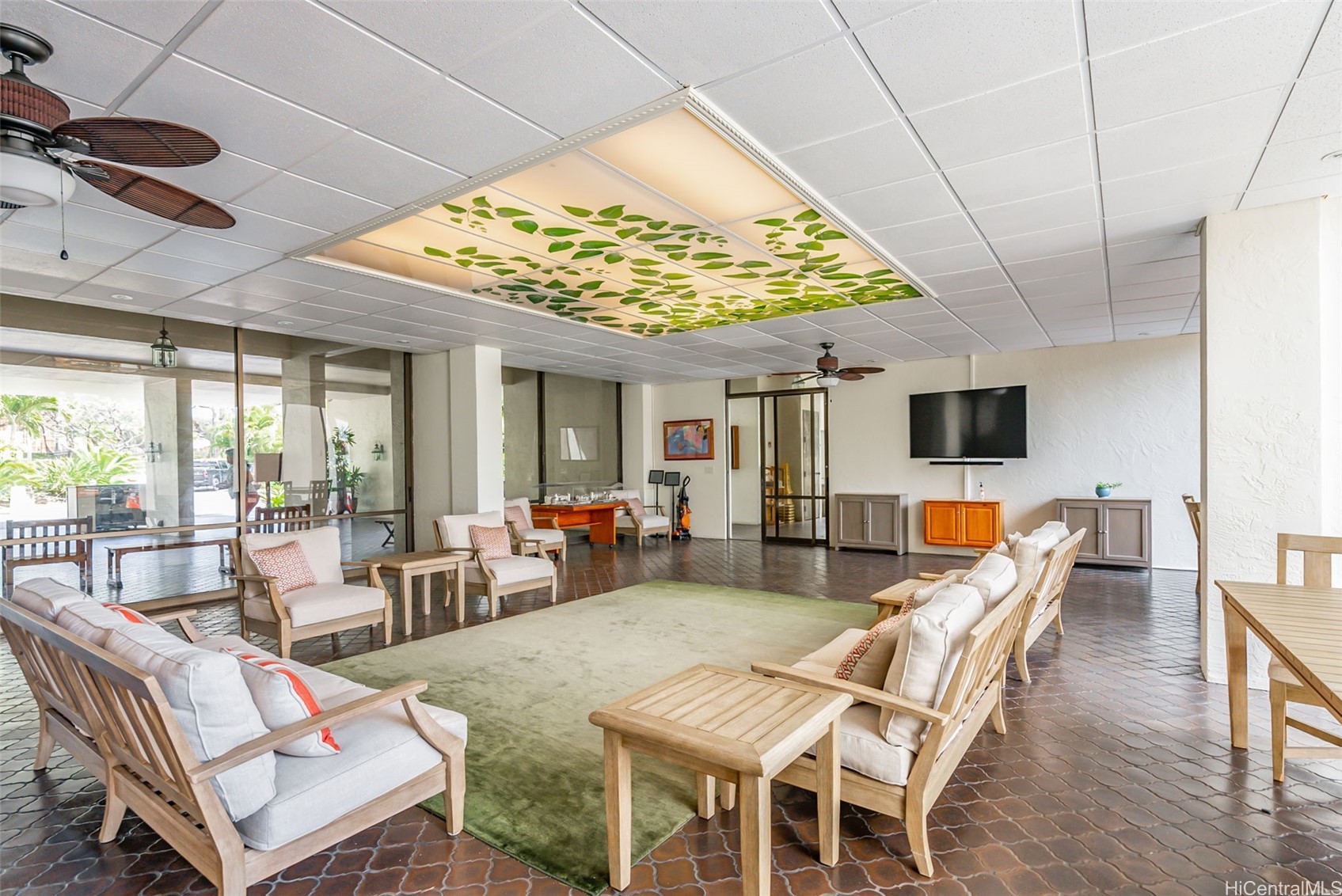 500 Lunalilo Home Road 25b Property Photo 3