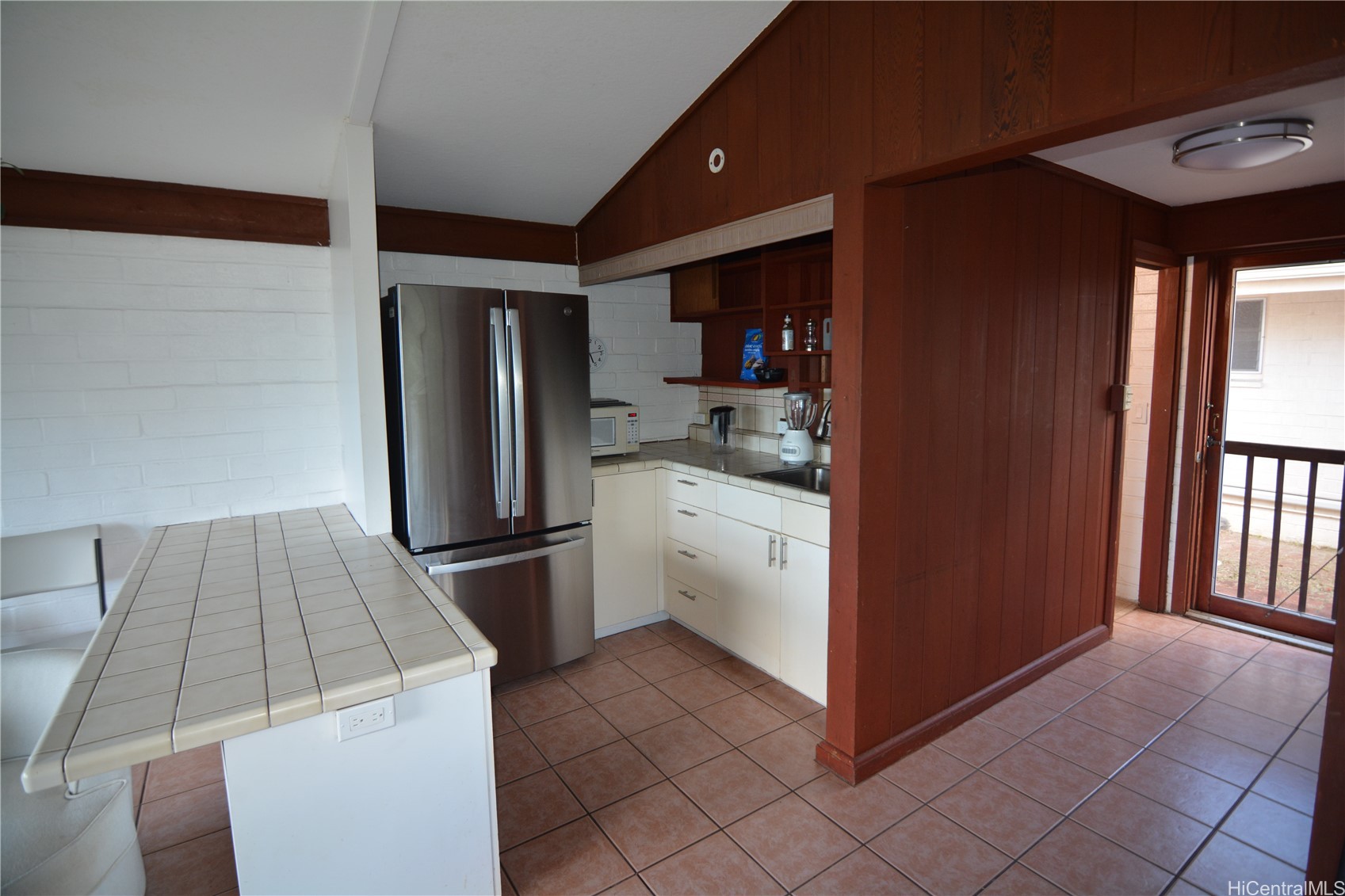 315 Iliaina Street Property Photo 18