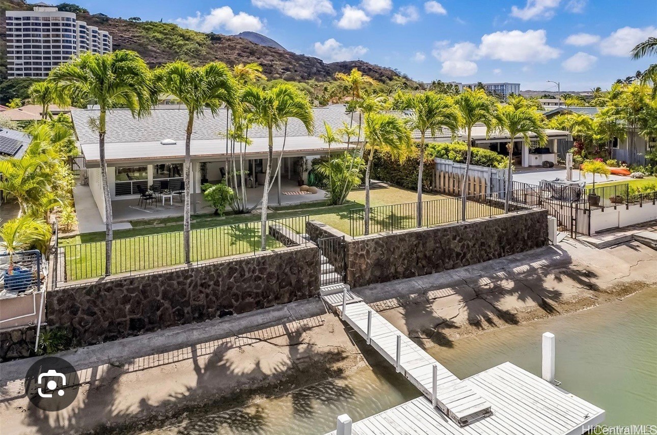 664 Kumukahi Place Property Photo 1
