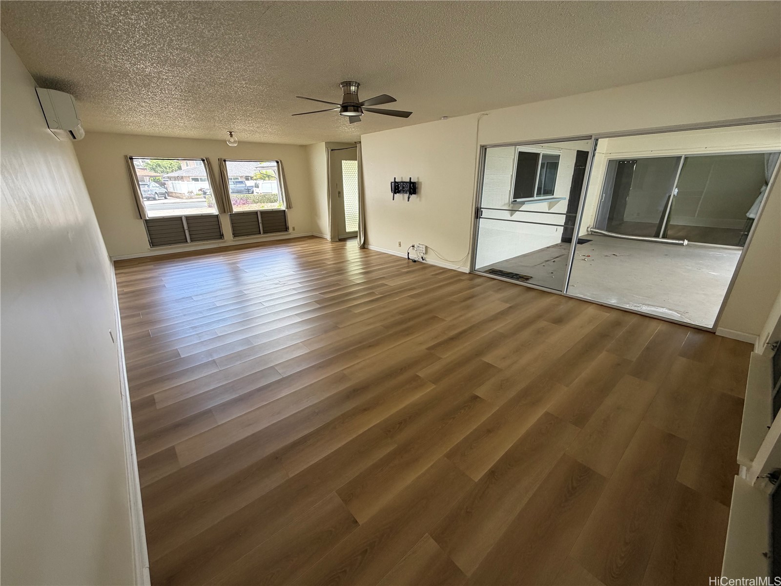 664 Kumukahi Place Property Photo 6
