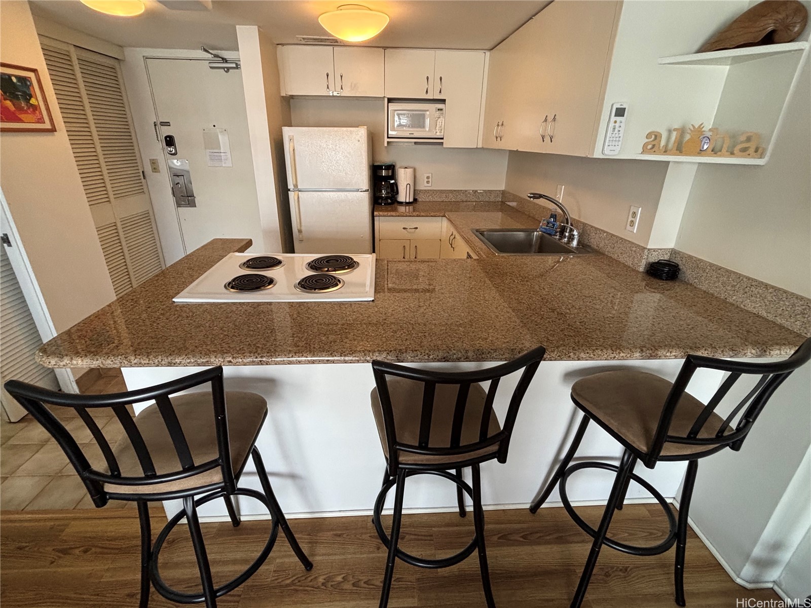 1777 Ala Moana Boulevard 1327 Property Photo 9