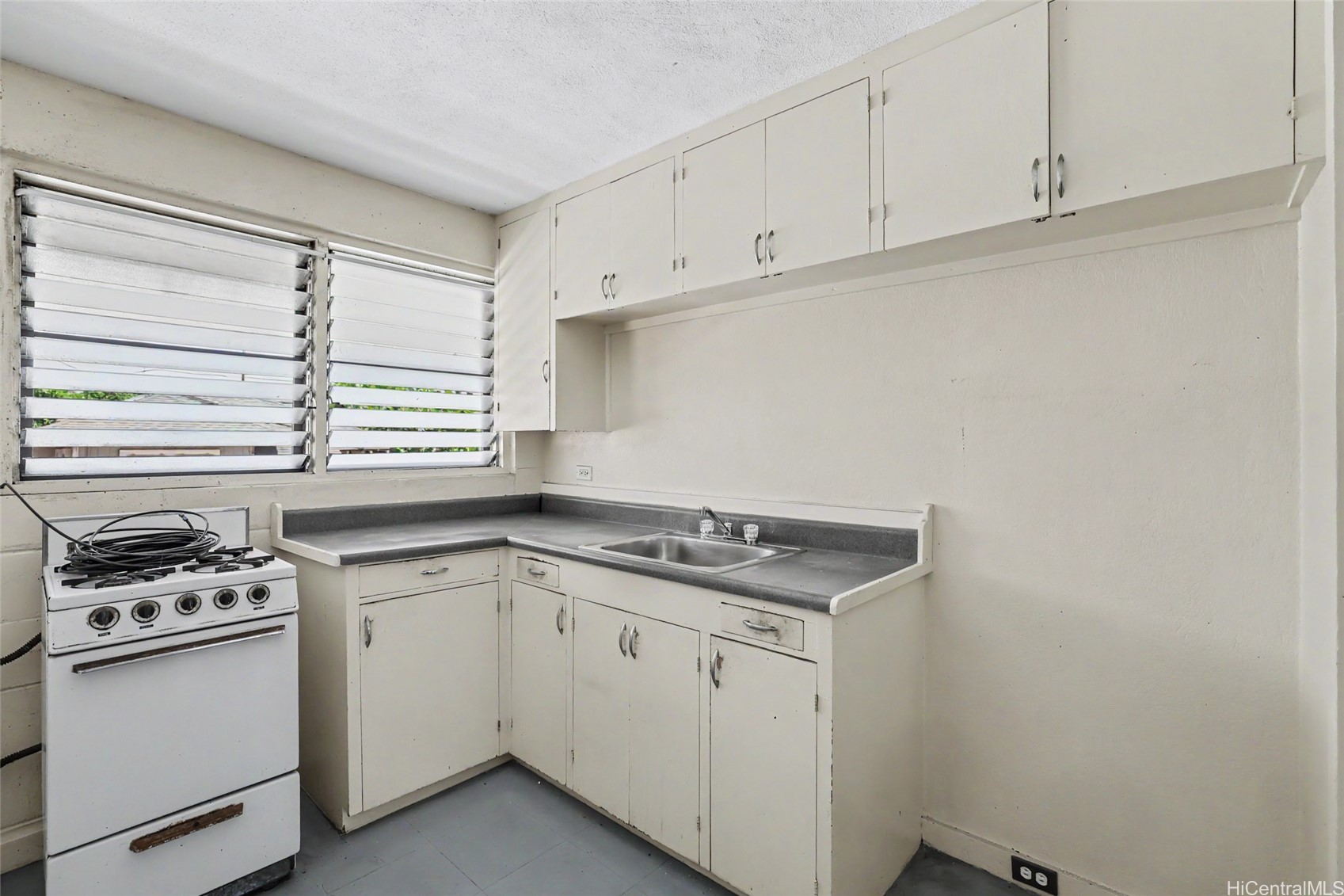 1823 Democrat Street Property Photo 20