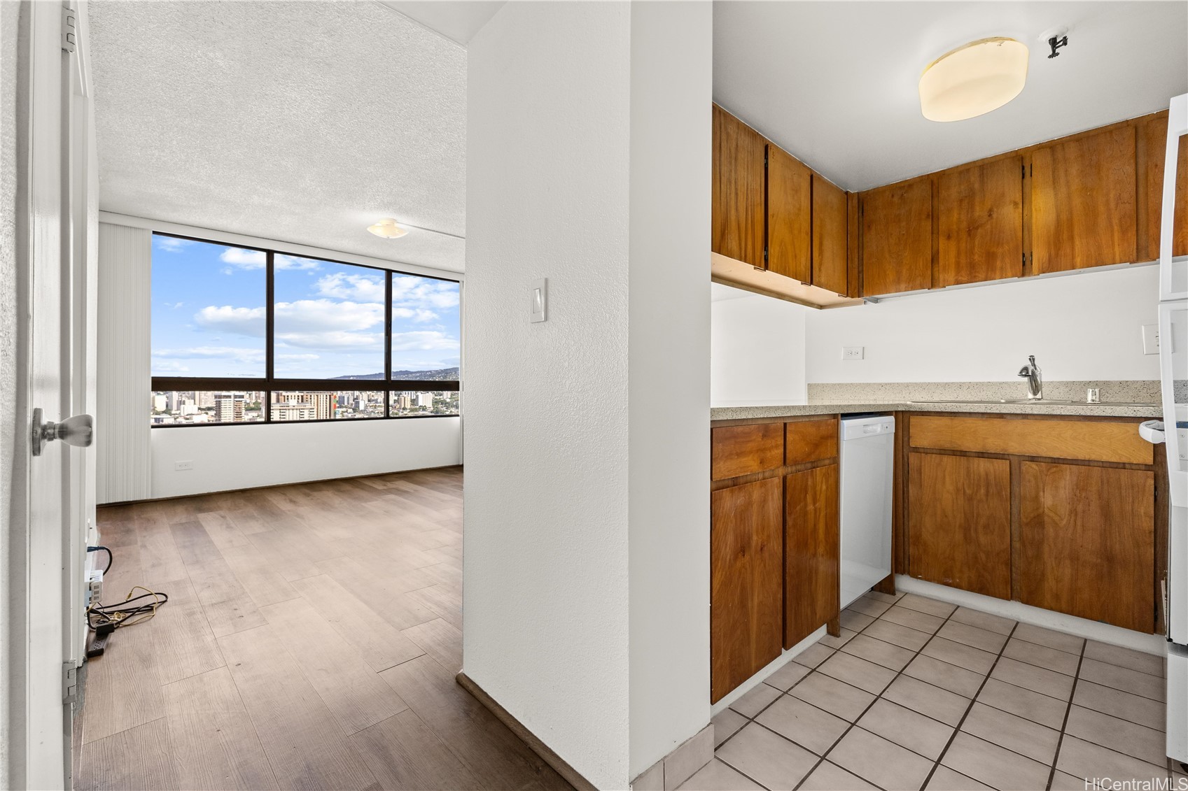 2499 Kapiolani Boulevard 2604 Property Photo 9