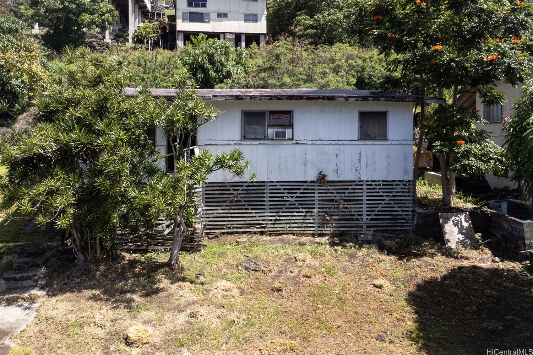 756 Iaukea Street Property Photo 1