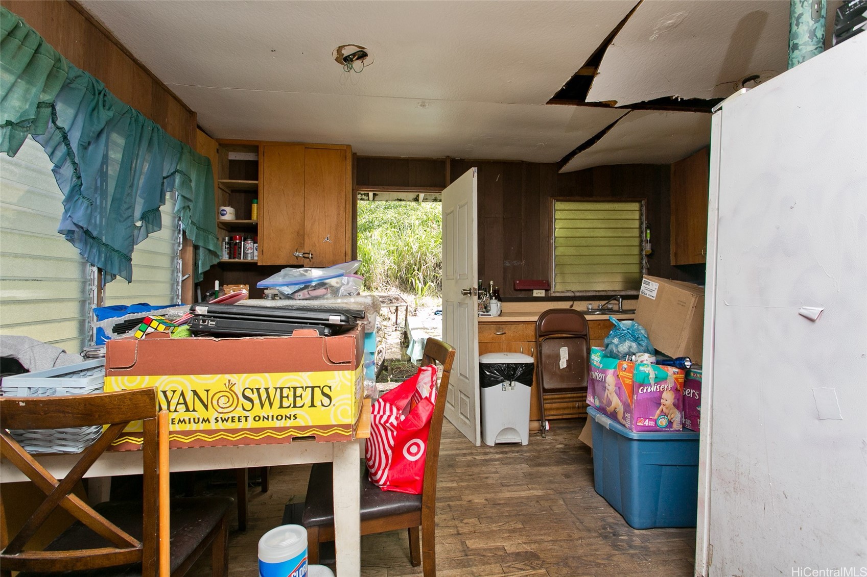 756 Iaukea Street Property Photo 4