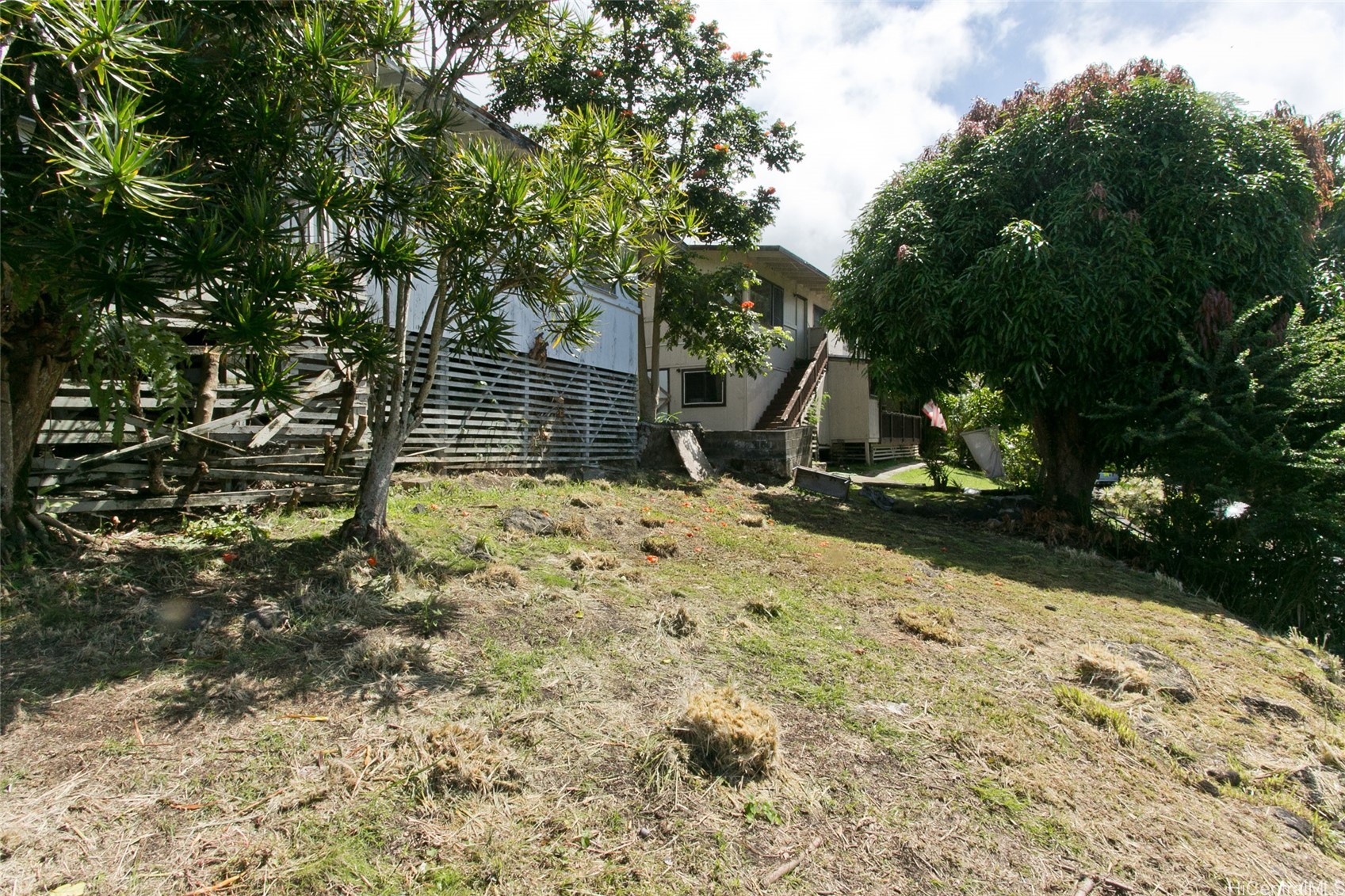 756 Iaukea Street Property Photo 9