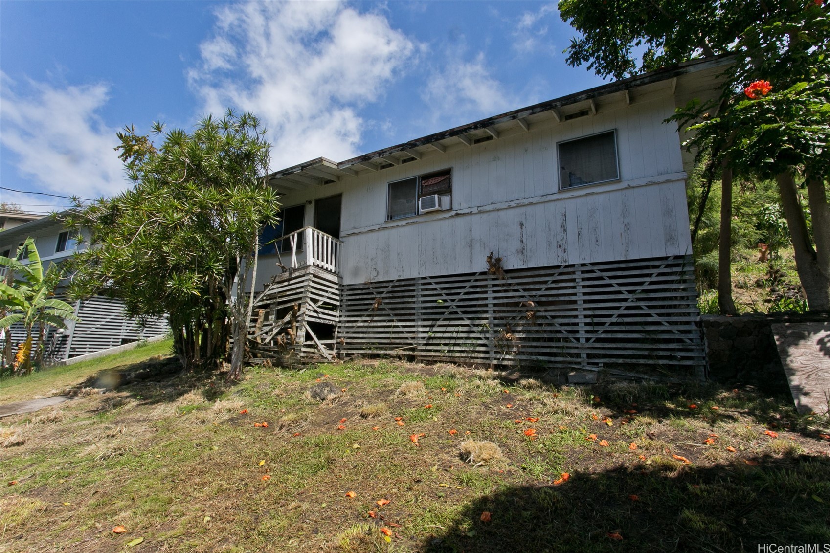 756 Iaukea Street Property Photo 10