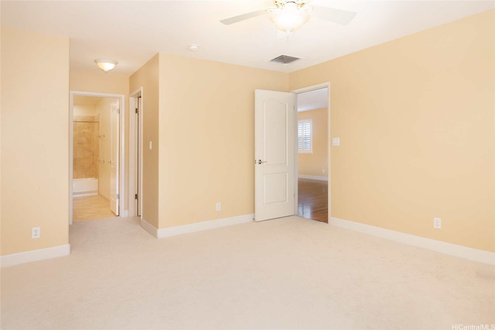 92-1051 Koio Drive M8-2 Property Photo 10