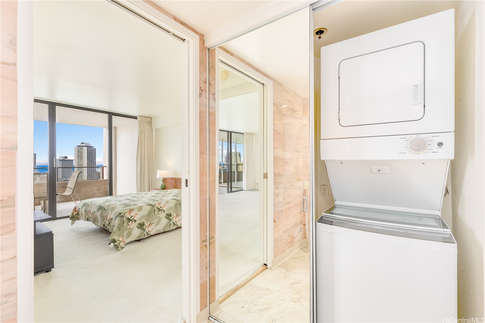 581 Kamoku Street 2904 Property Photo 15