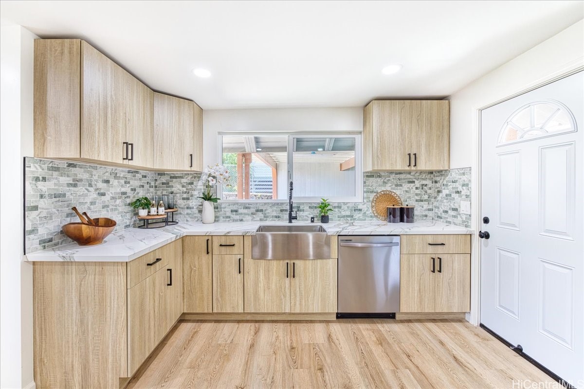 741 Alewa Drive A Property Photo 3
