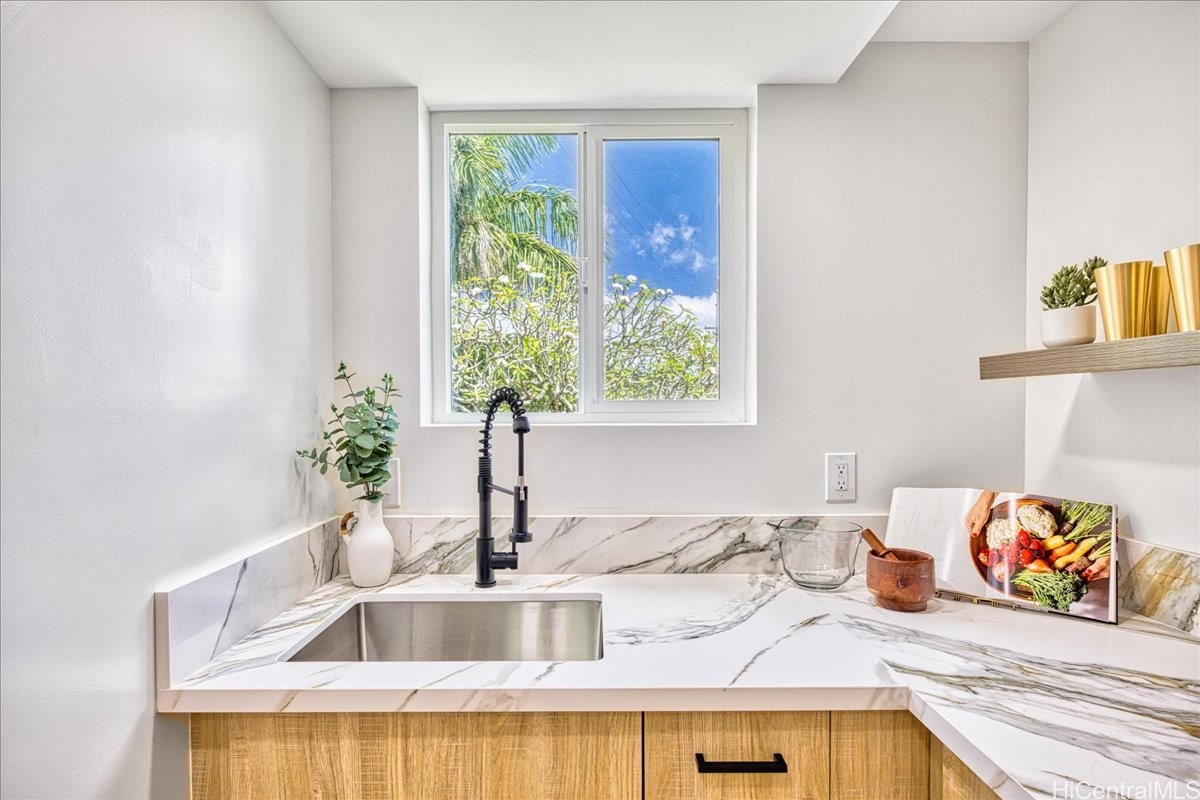 741 Alewa Drive A Property Photo 14
