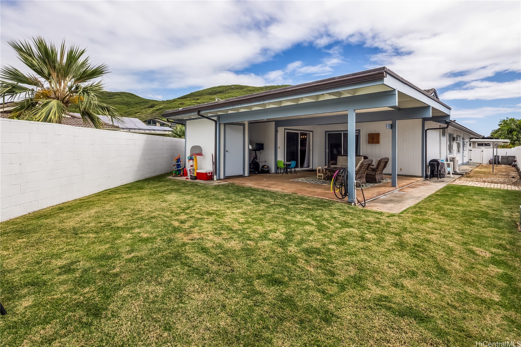 563 Alihi Place Property Photo 25