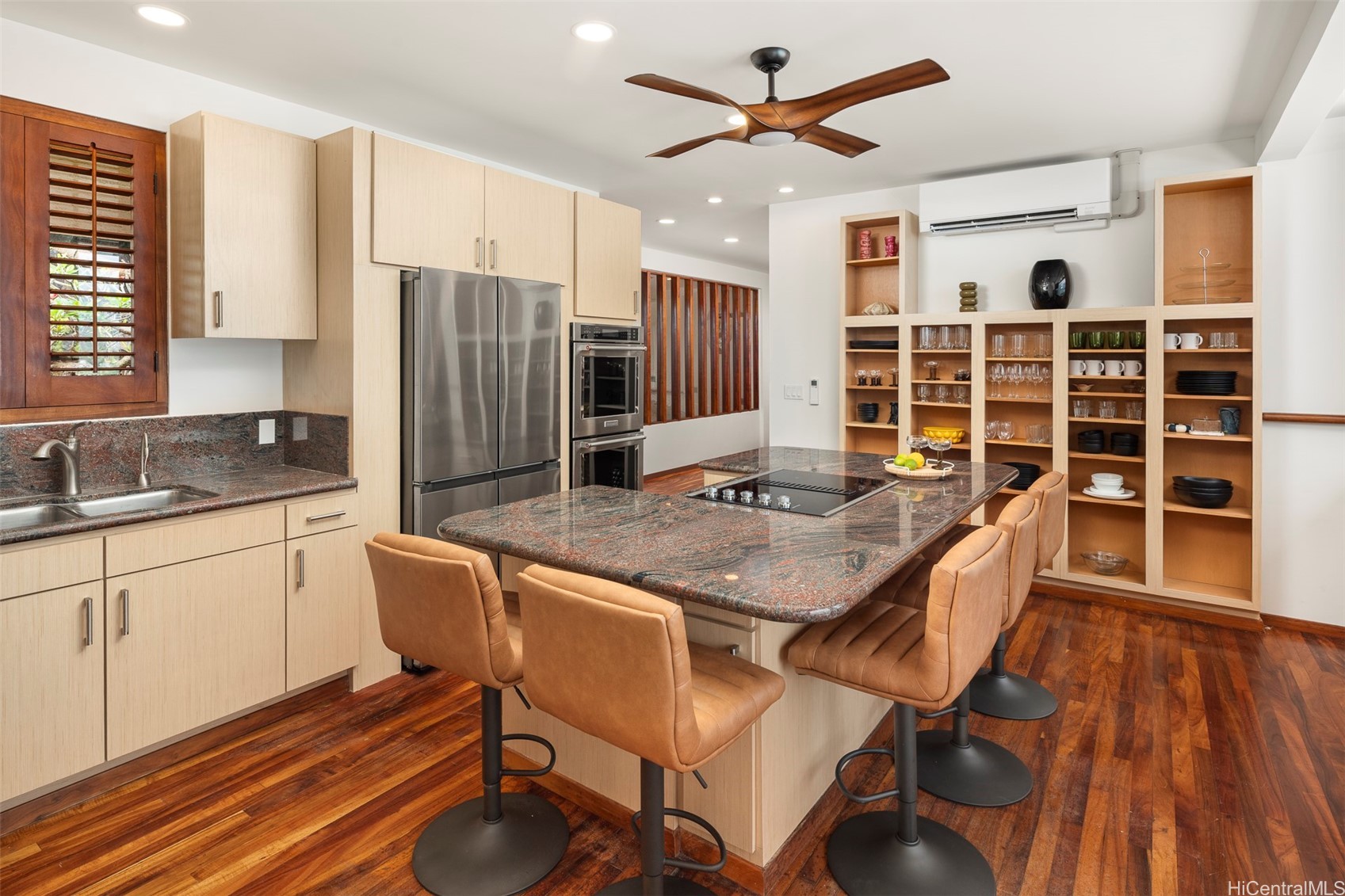 4157 Black Point Road Property Photo 10