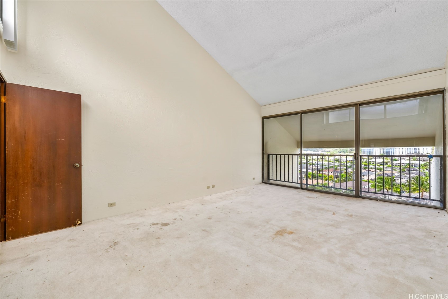500 Lunalilo Home Road 18c Property Photo 10