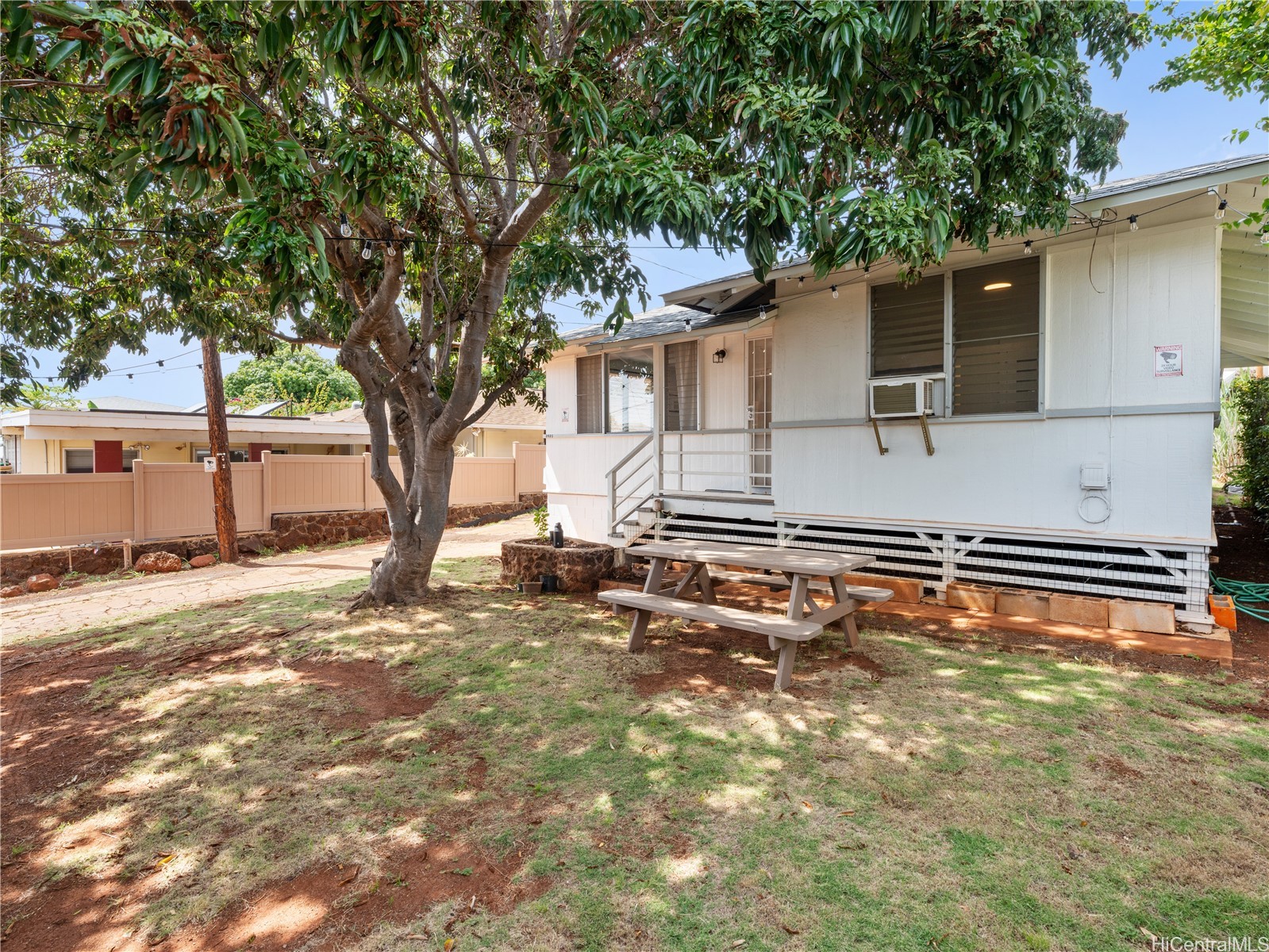 3622 Maunalei Avenue Property Photo 3