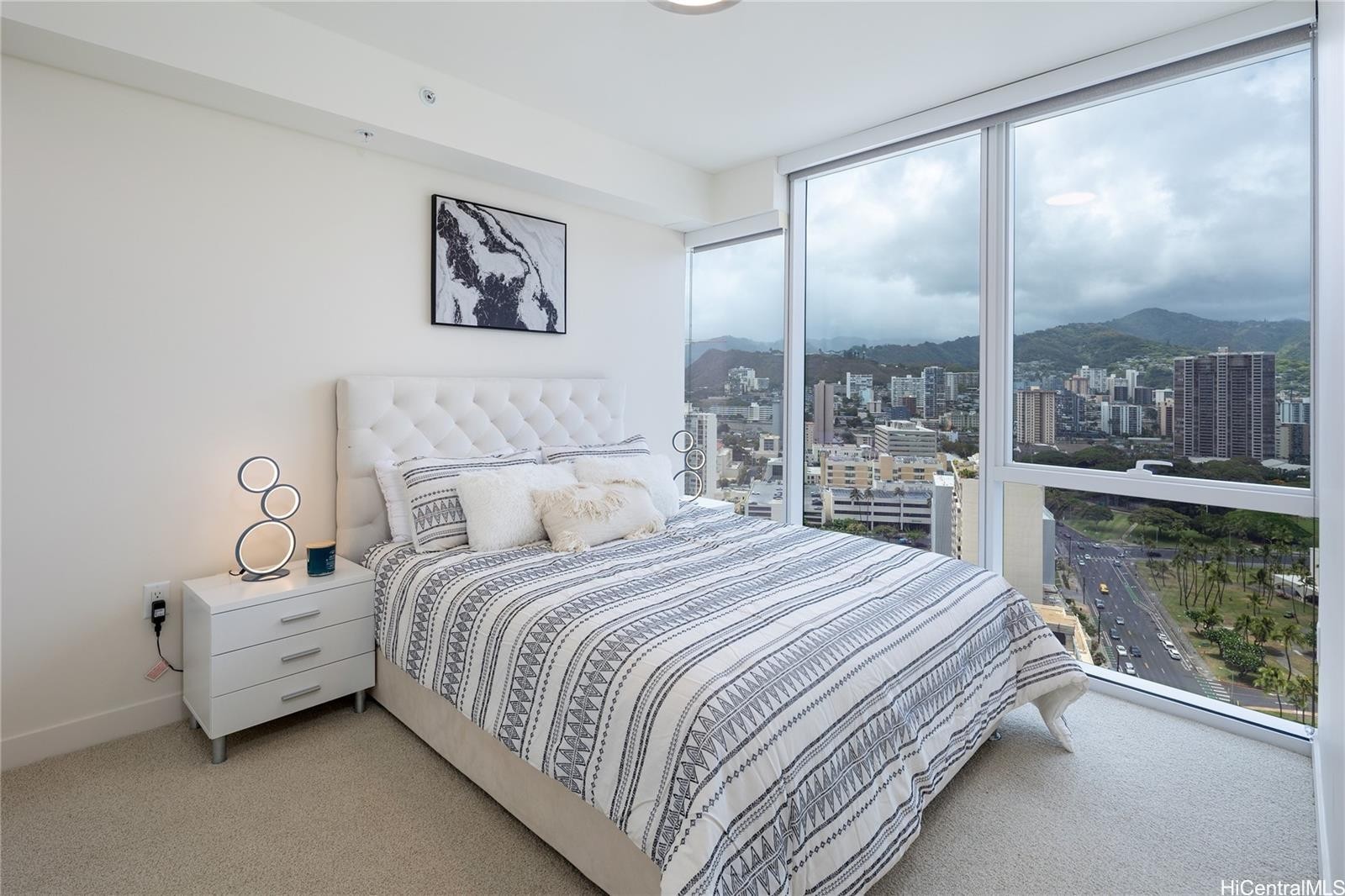 888 Kapiolani Boulevard 2703 Property Photo 14