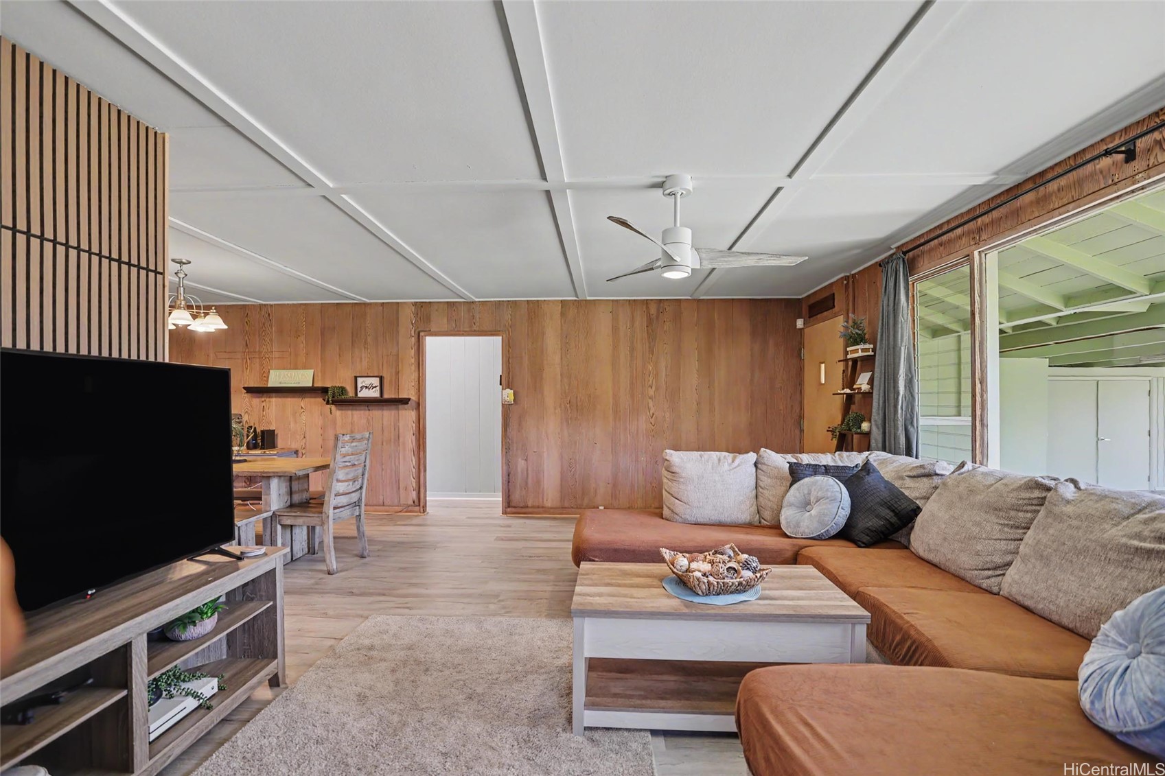 1725 Walea Street Property Photo 3