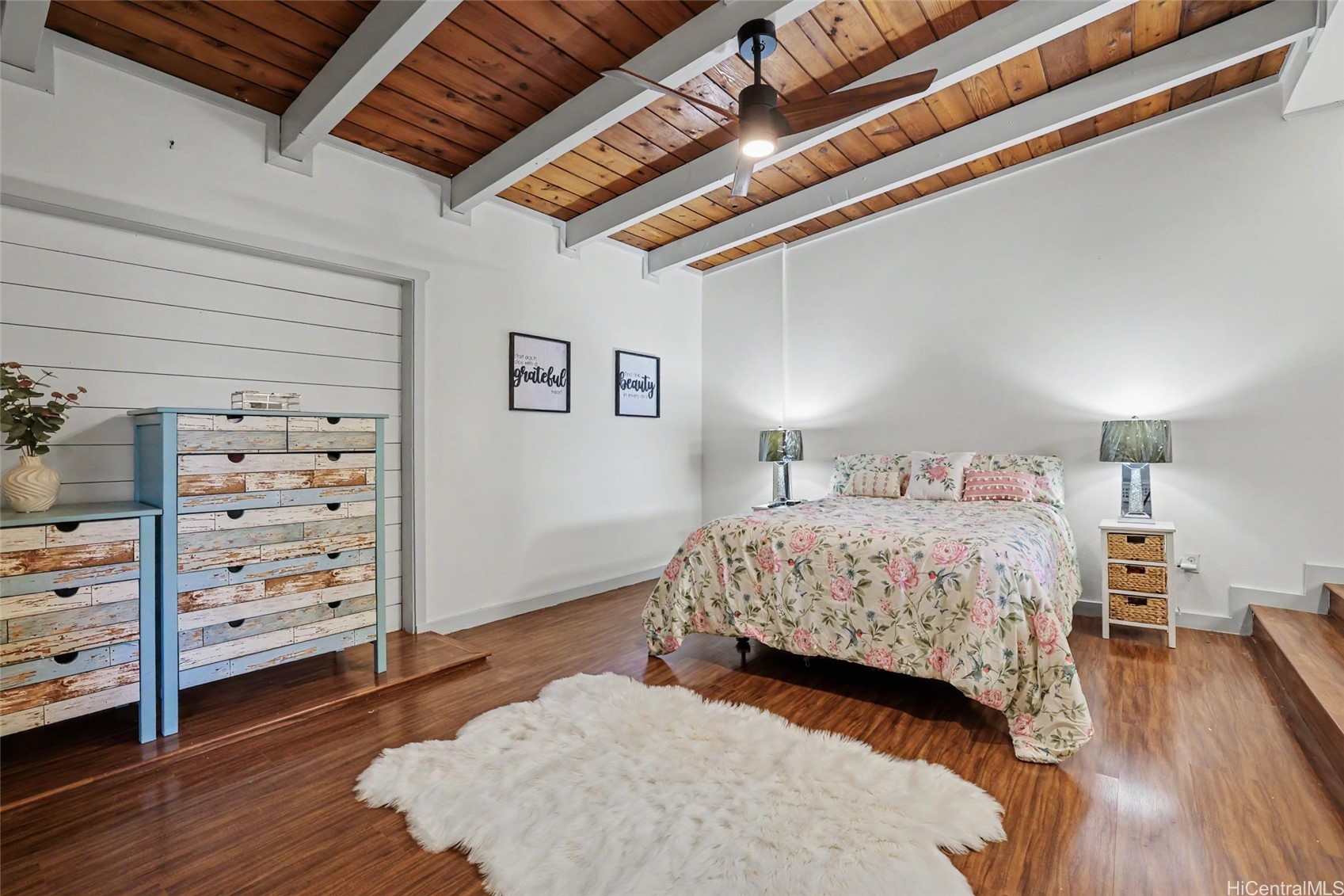 1725 Walea Street Property Photo 10