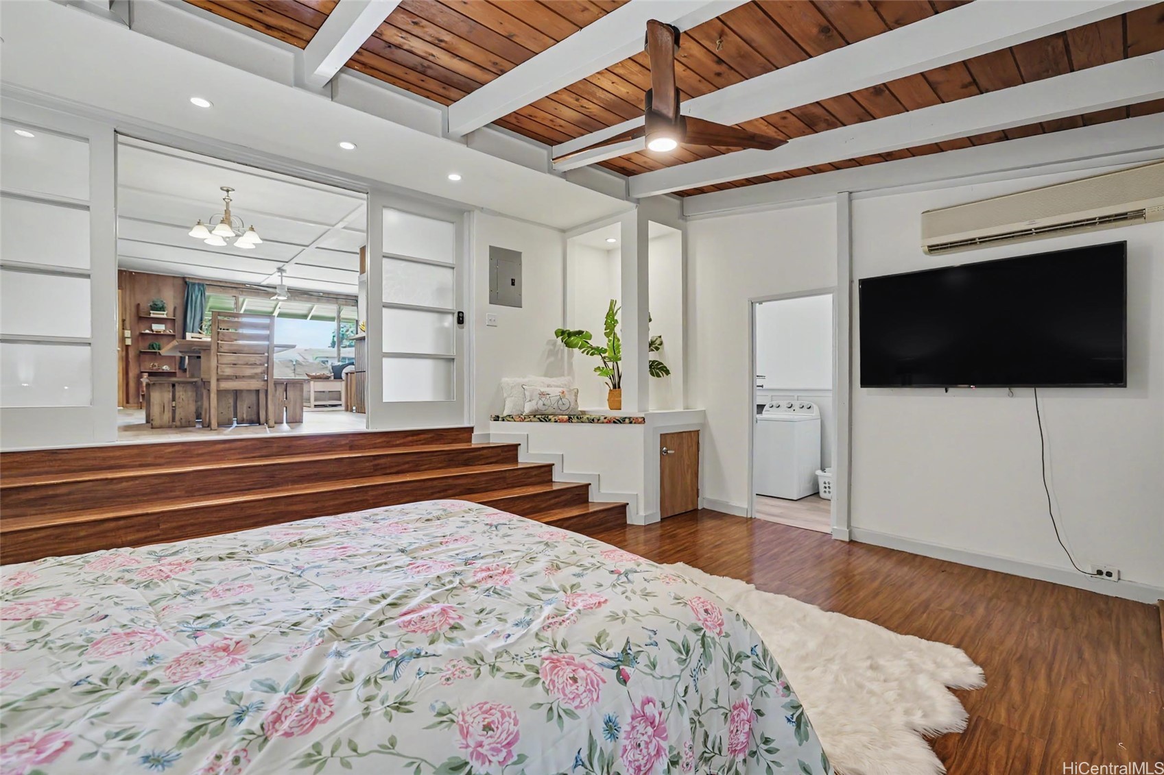 1725 Walea Street Property Photo 11