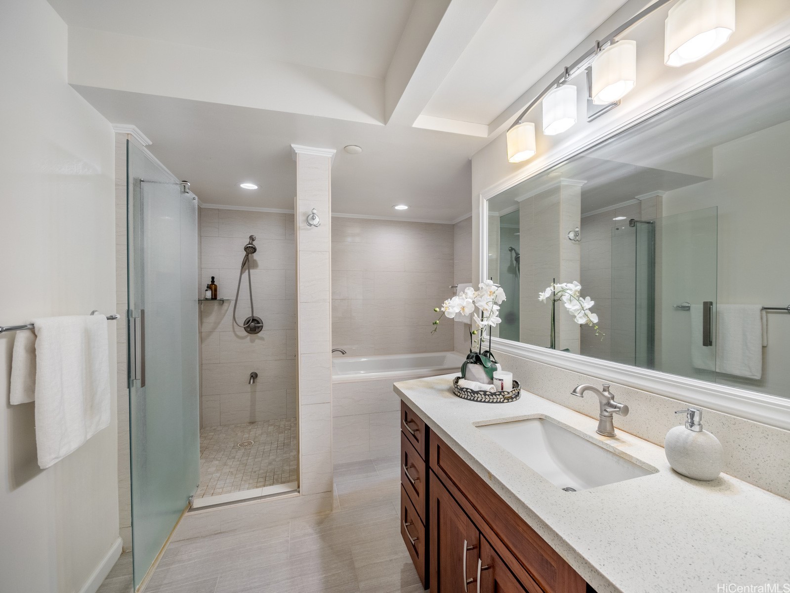 1015 Wilder Avenue 305 Property Photo 18
