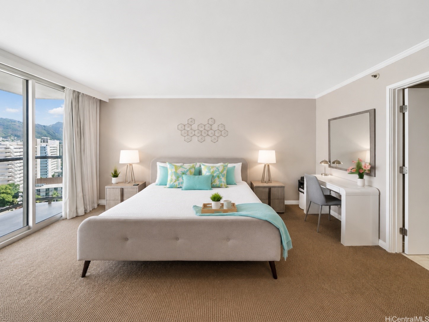 2045 Kalakaua Avenue 1106 Property Photo 6