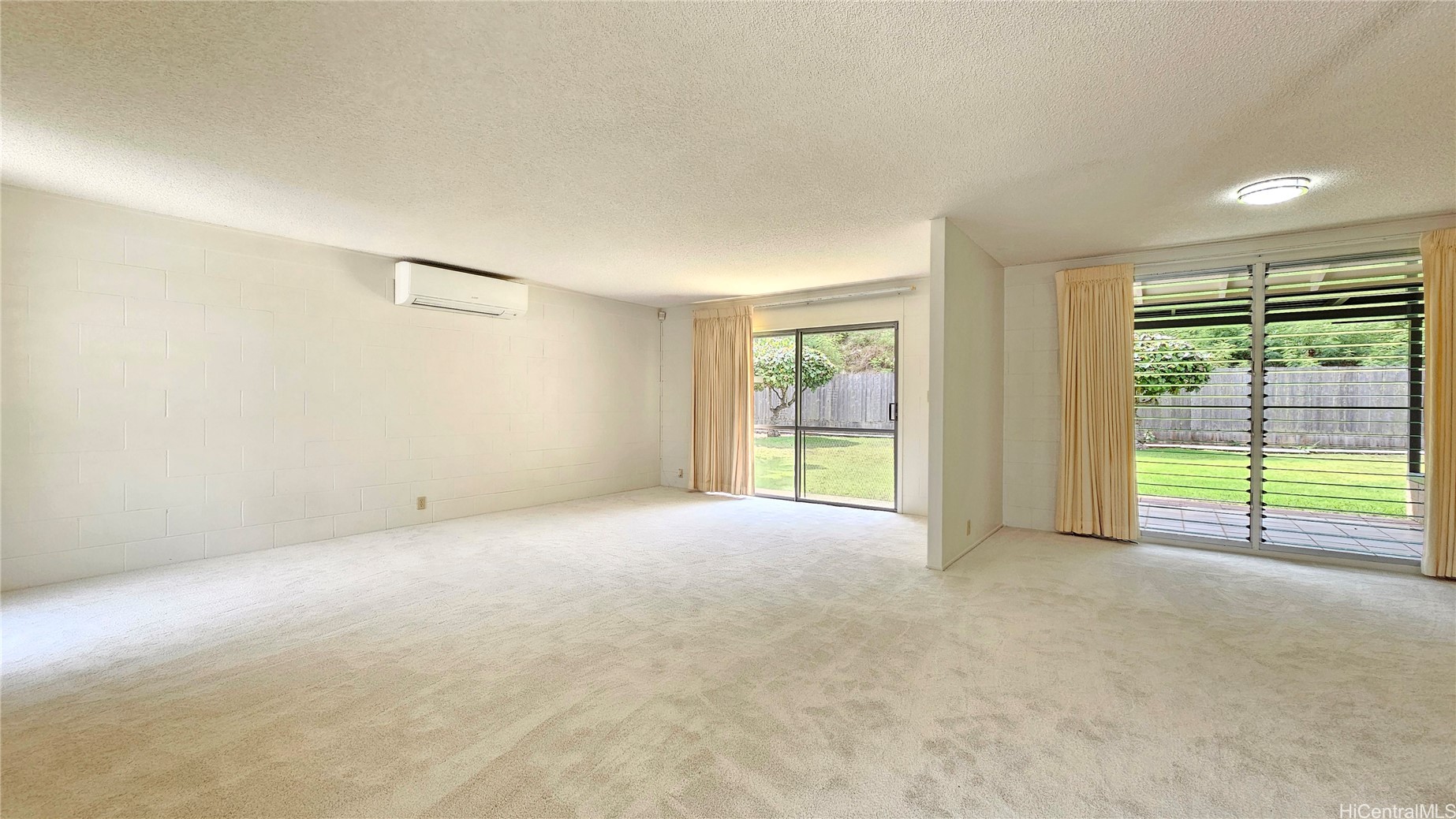 970 Apokula Place Property Photo 17