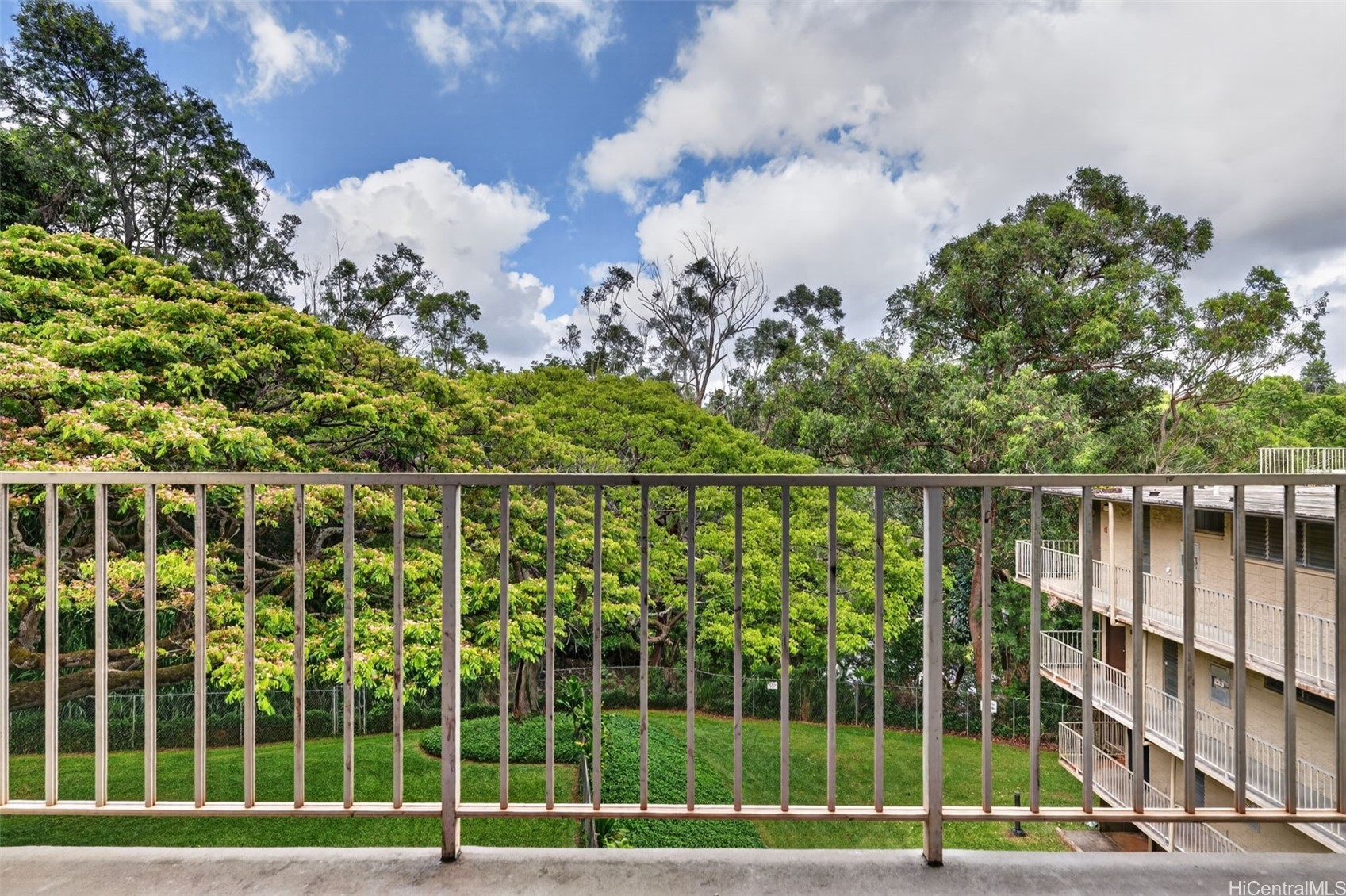 95-2051 Waikalani Place E403 Property Photo 14