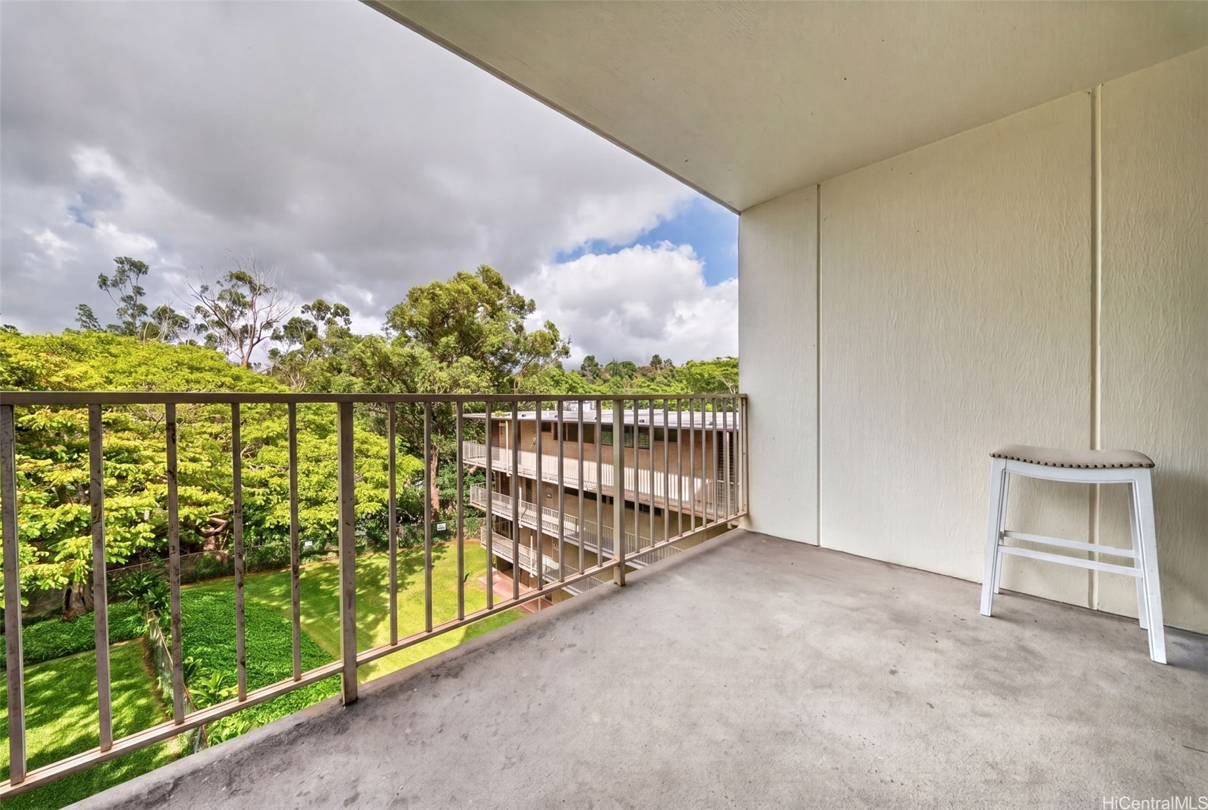 95-2051 Waikalani Place E403 Property Photo 15