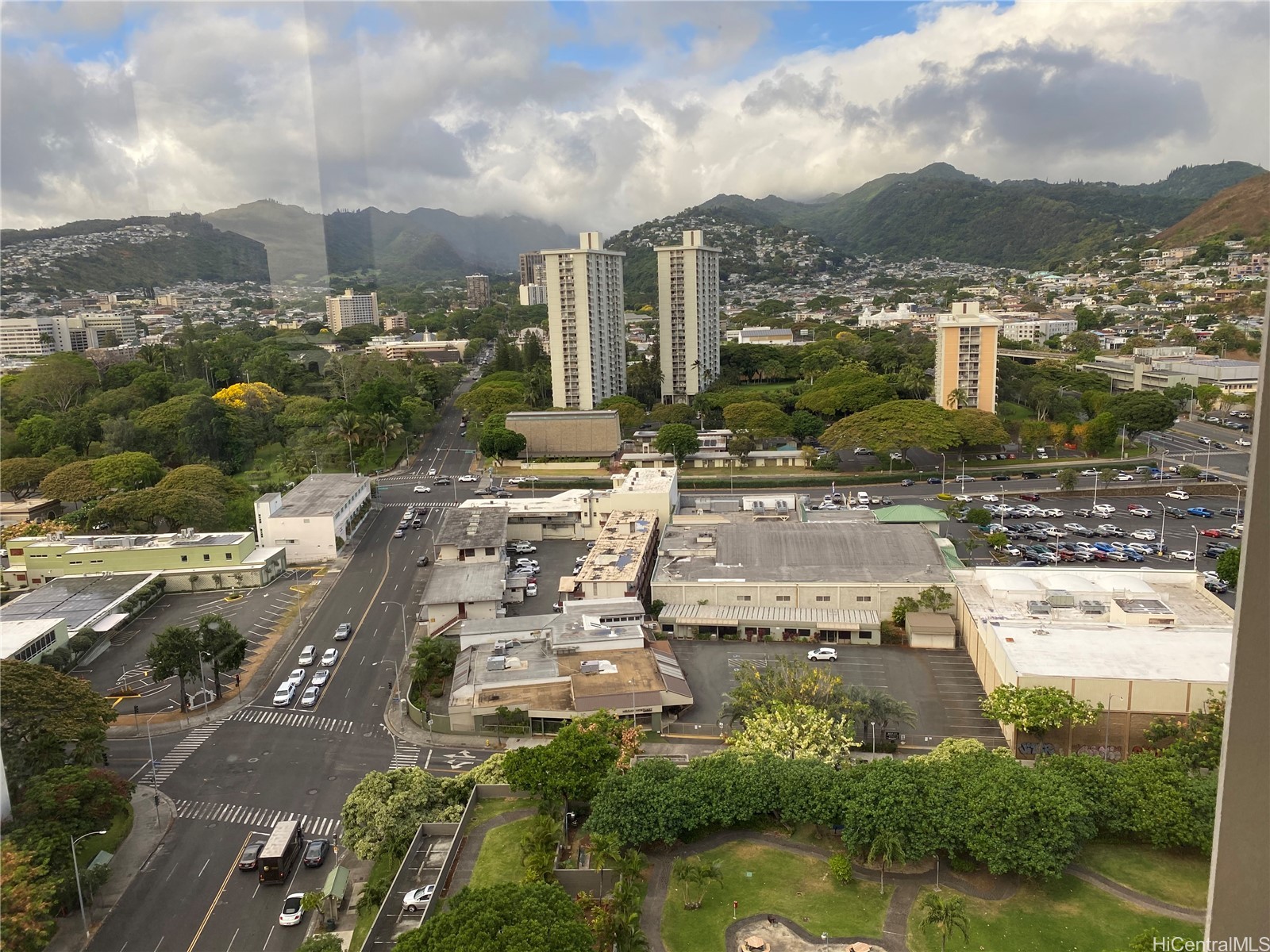 1255 Nuuanu Avenue E1914 Property Photo 15