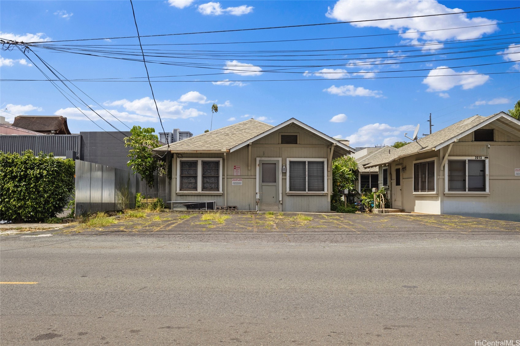 2013 Young Street Property Photo 2