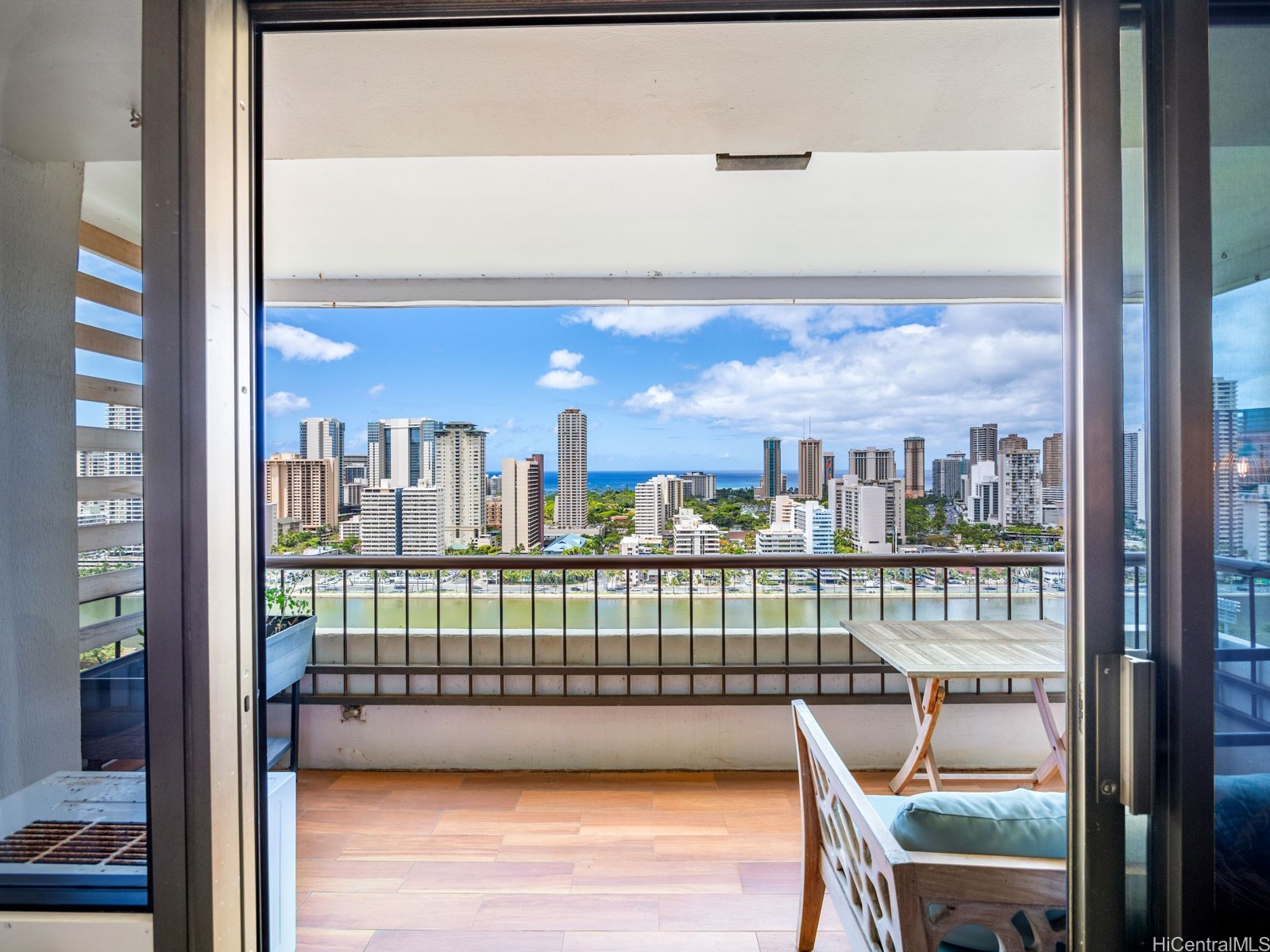 2333 Kapiolani Boulevard 2309 Property Photo 10