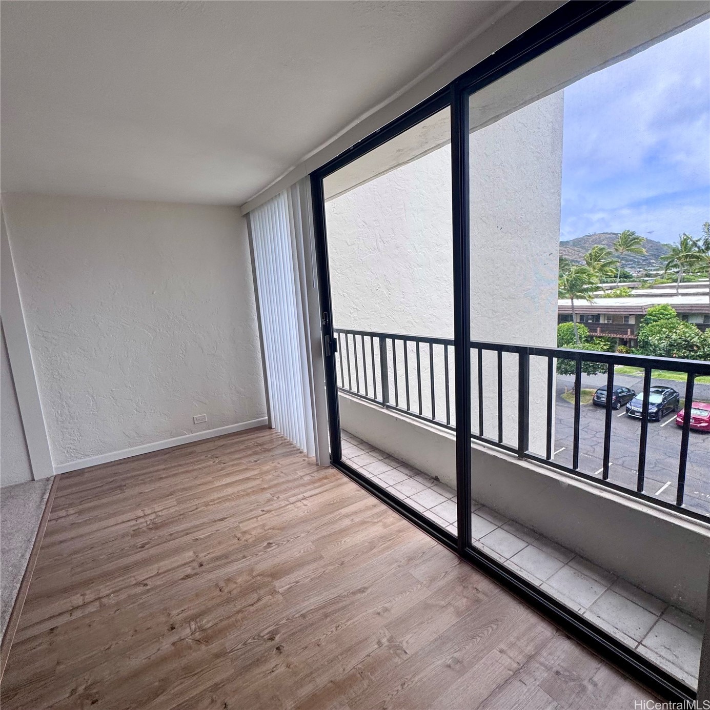 500 Lunalilo Home Road 34f Property Photo 6