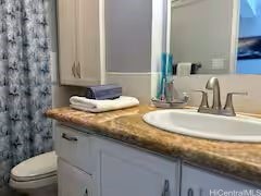 2427 Kuhio Avenue 2404 Property Photo 6