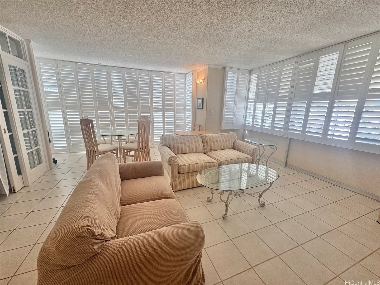 2415 Ala Wai Boulevard 1208 Property Photo 6