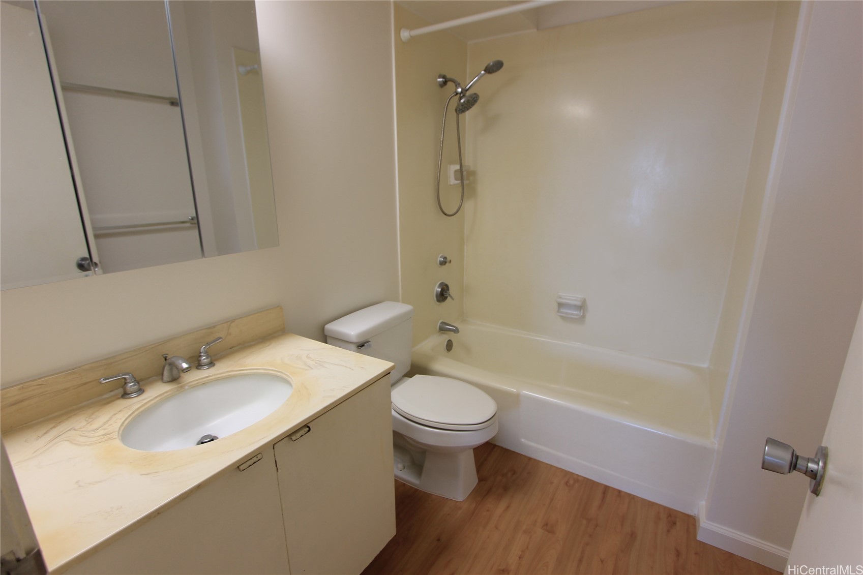 1765 Ala Moana Boulevard 684 Property Photo 11