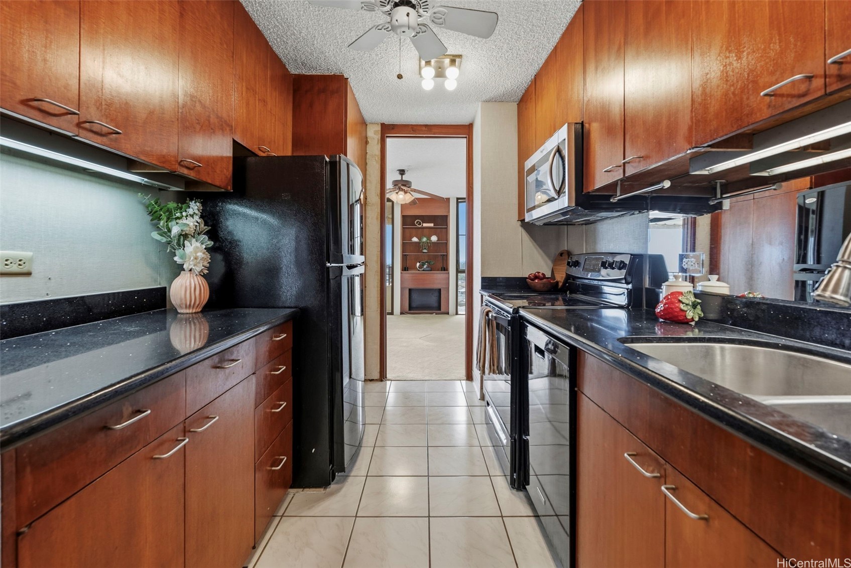 6750 Hawaii Kai Drive 805 Property Photo 8