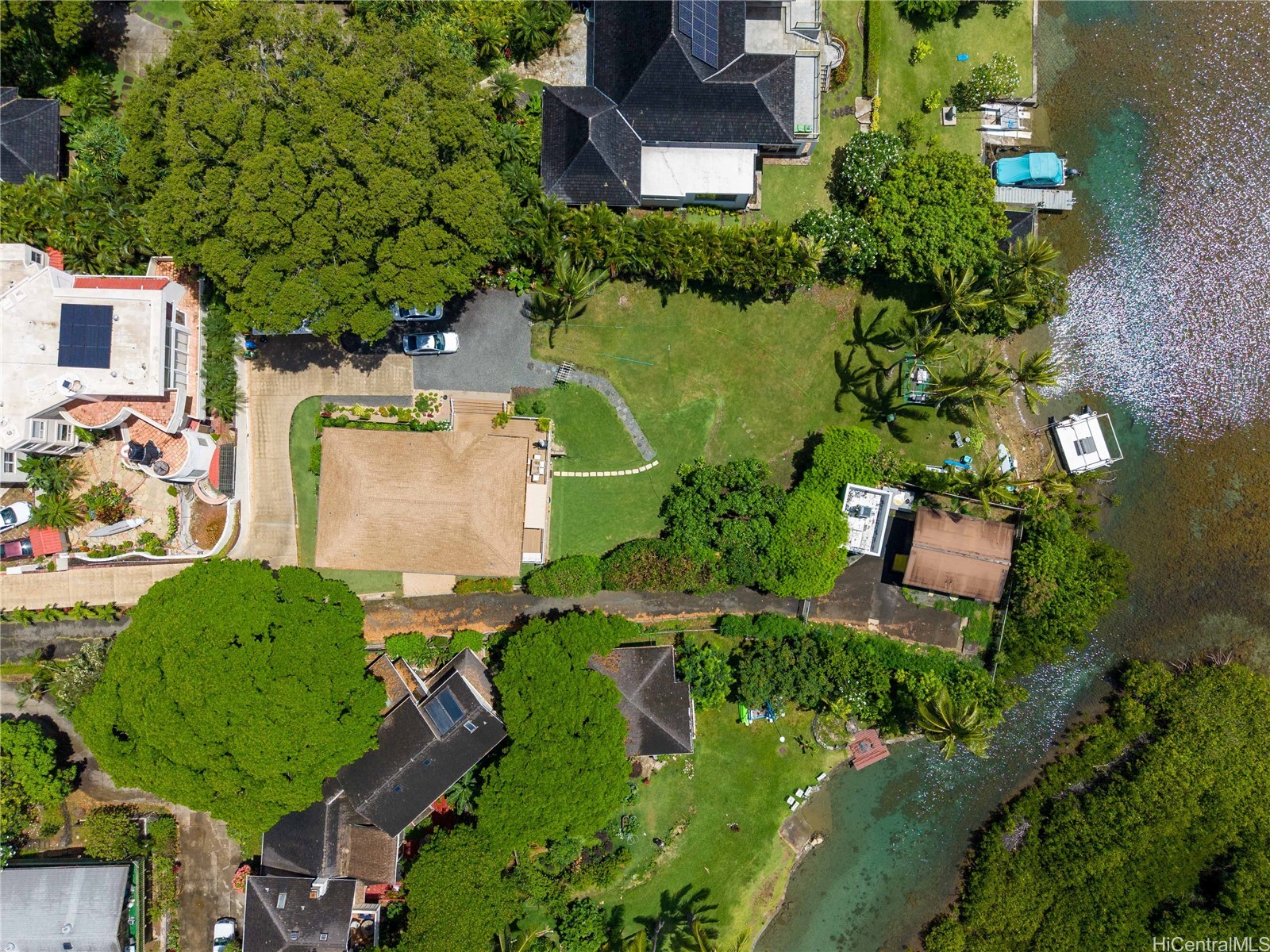 44-421 Kaneohe Bay Drive Property Photo 2