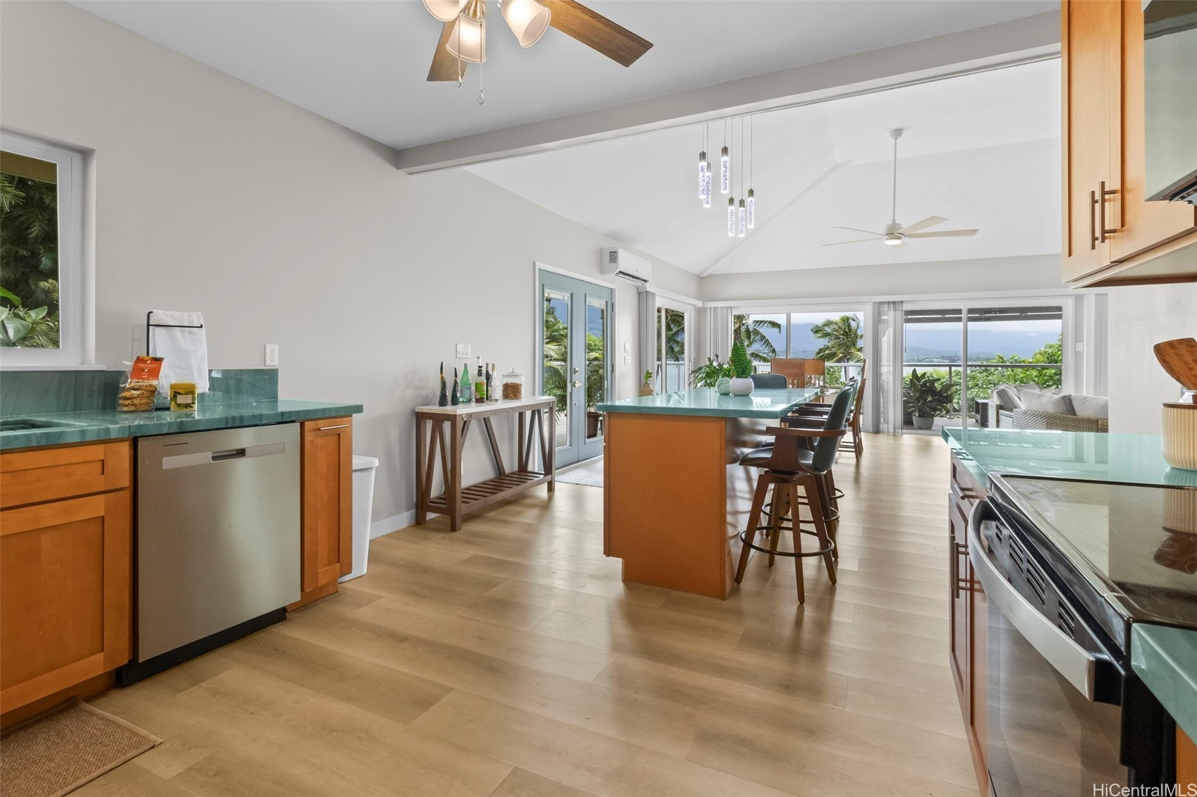 44-421 Kaneohe Bay Drive Property Photo 5