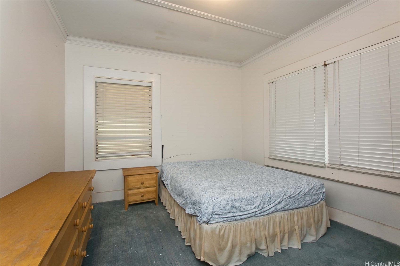 2970 Robert Place Property Photo 8
