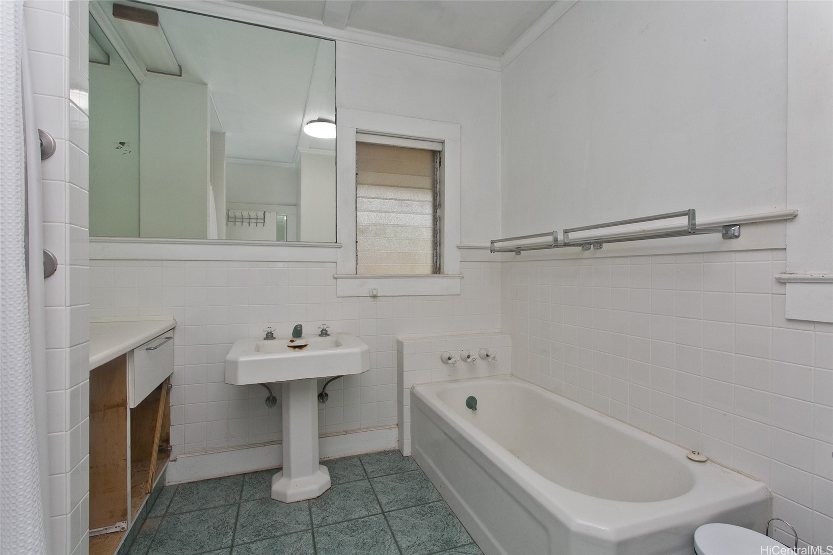 2970 Robert Place Property Photo 10