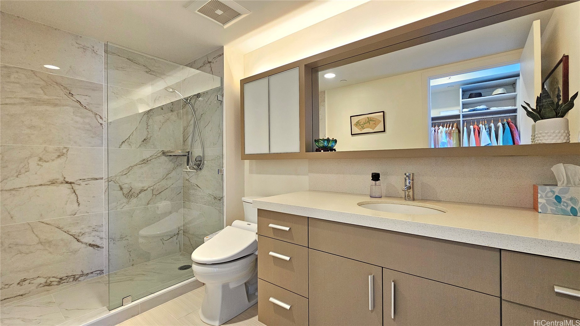 600 Ala Moana Boulevard 2502 Property Photo 12
